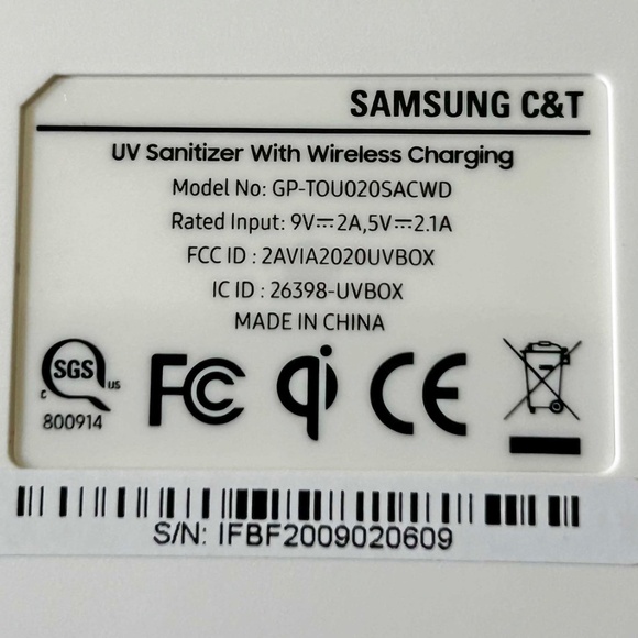 UV SANITIZER WITH WIRELESS CHARGING, CLEANS YOUR BELONGINGS BY UV-C LAMP, KILLS - Picture 6 of 8